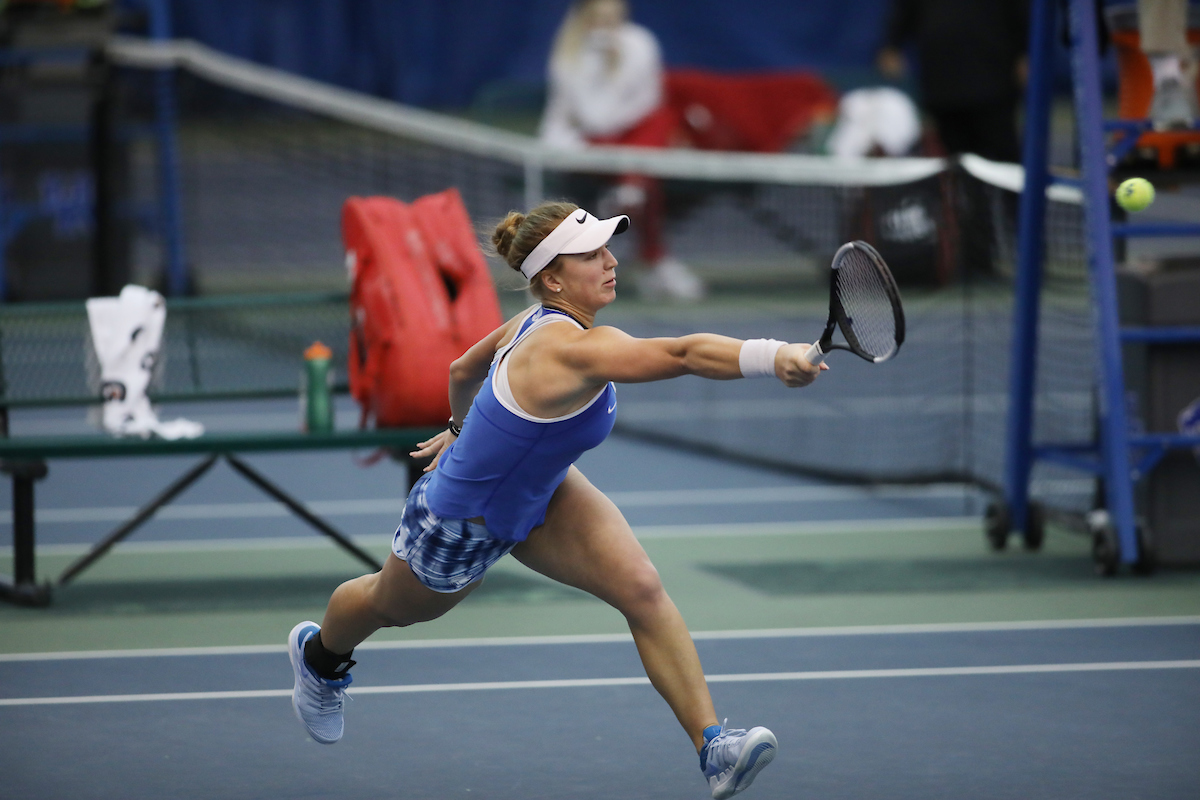 Akvil? Para?inskait?.

Kentucky women's tennis hosts Indiana

Photo by Quinn Foster | UK Athletics