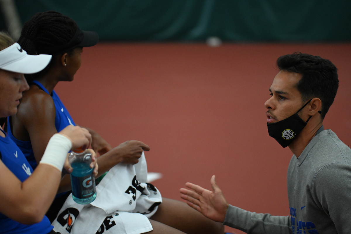 4/21/21 WTE 2021 SEC Women's Tennis Championship AMB0

Photo by Austin Bigoney