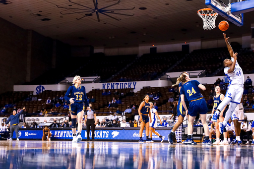 Dre’Una Edwards. 

Kentucky beats La Salle 74-52.

Photo by Eddie Justice| UK Athletics