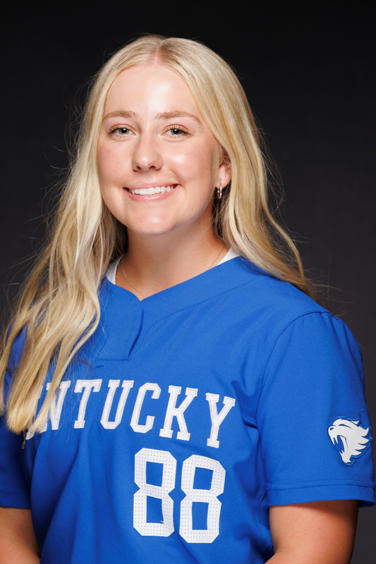 Lauryn Borzilleri - Softball - University of Kentucky Athletics
