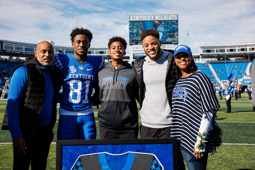 Isaiah Epps

Kentucky beats New Mexico State 56-16.

Photo by Jacob Noger | UK Athletics