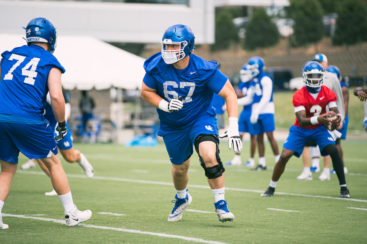 Landon Young

UK Football Preseason Practice 2020

Photo by Jacob Noger - UK Football