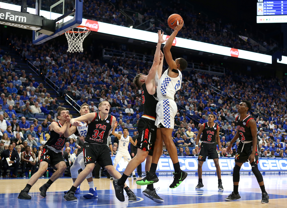 PJ Washington

UK beats VMI 92-82 at Rupp Arena.


Photo By Barry Westerman | UK Athletics