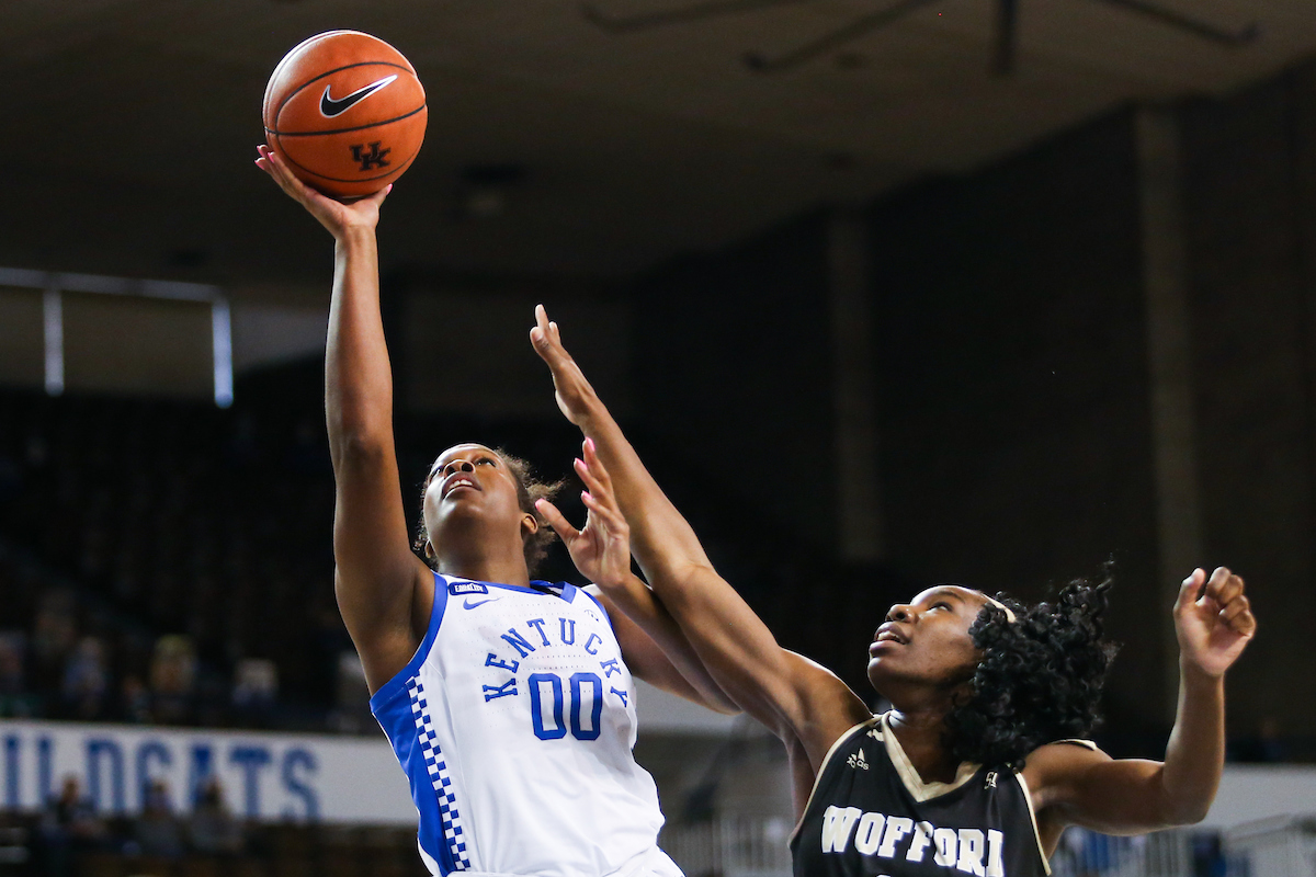 Olivia Owens.

Kentucky beats Wofford 98-37.

Photo by Hannah Phillips | UK Athletics