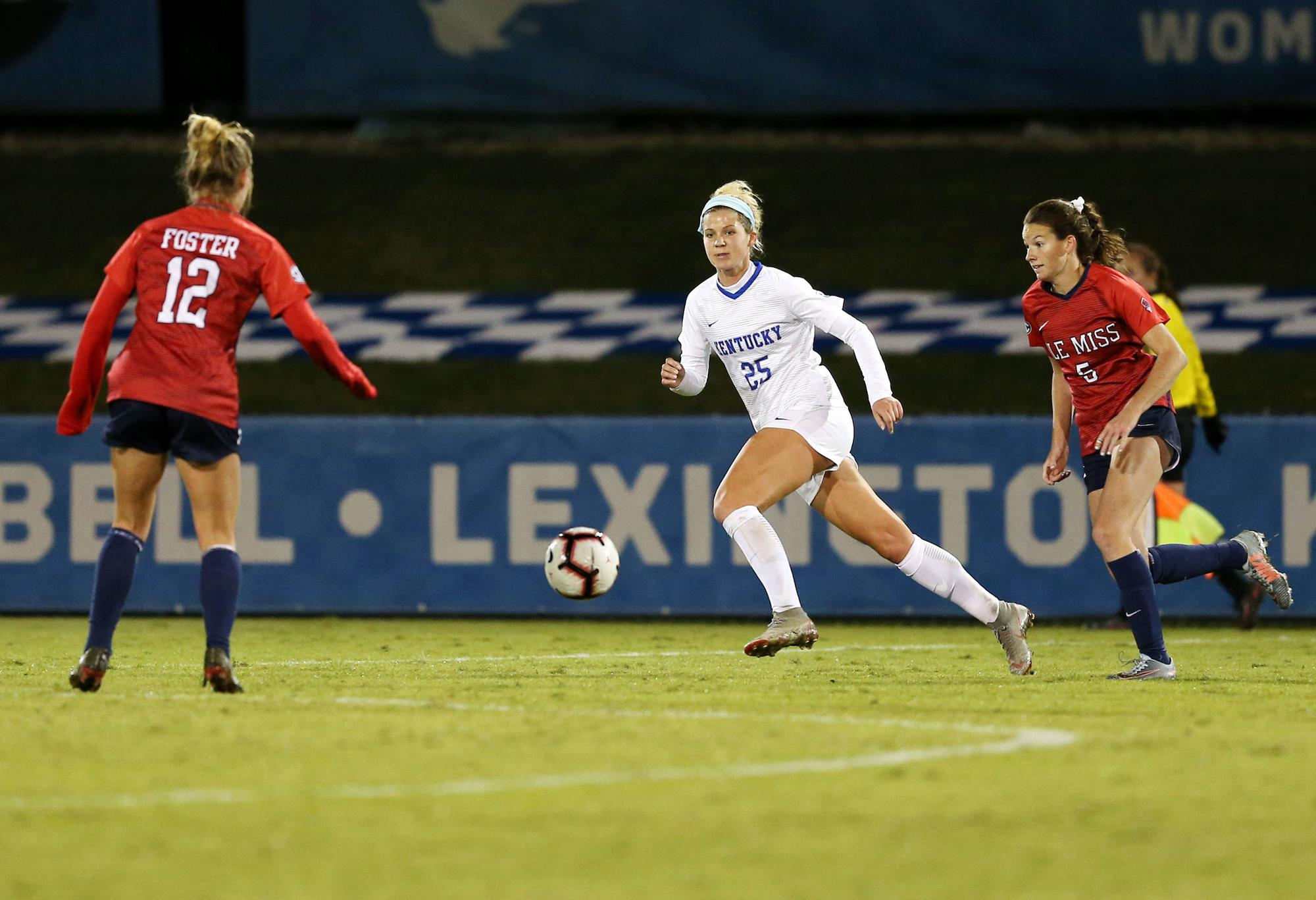 UK Looks to Spoil Vanderbilt’s 15-match Unbeaten Streak