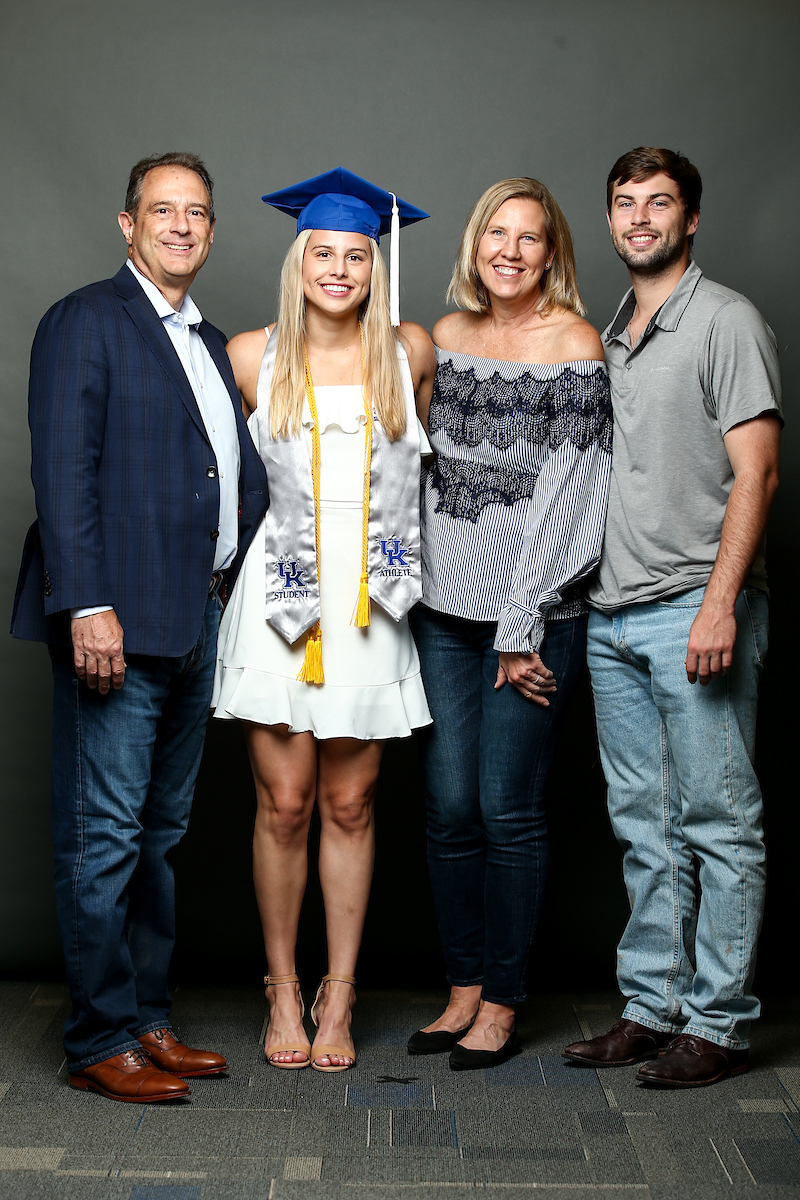 Olivia Huffman. Family. 

2020-21 Graduation.

Photo by Eddie Justice | UK Athletics