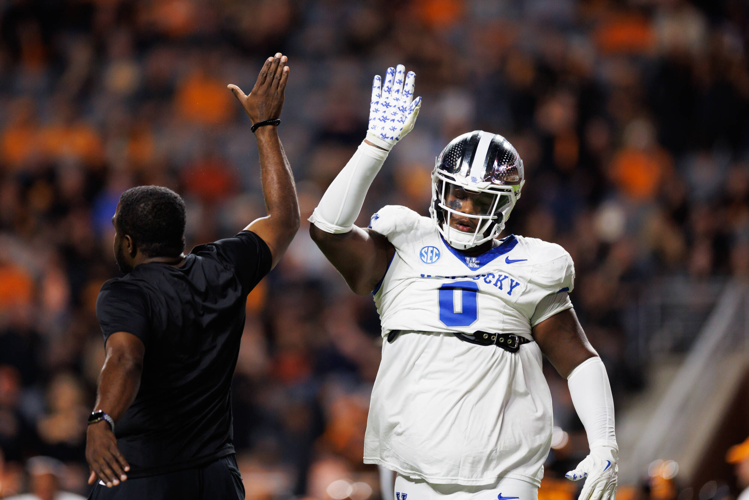 Kentucky Defense Preparing for 'Skilled' Texas