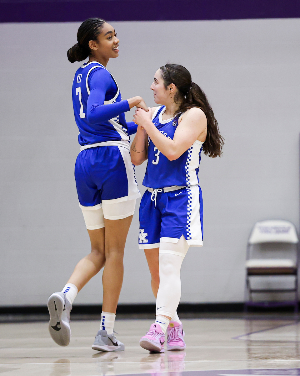 Listen to UK Sports Network Radio Coverage of Kentucky Women's Basketball at North Carolina