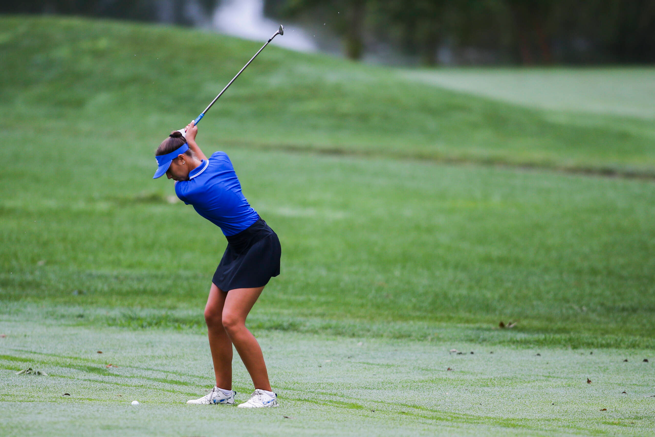 Marissa Wenzler.

Kentucky women's golf practice at the University Club of Kentucky.

Photo by Grant Lee | UK Athletics