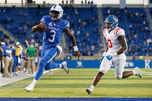 TERRY WILSON.

Kentucky falls to Ole Miss, 42-41.

Photo by Elliott Hess | UK Athletics