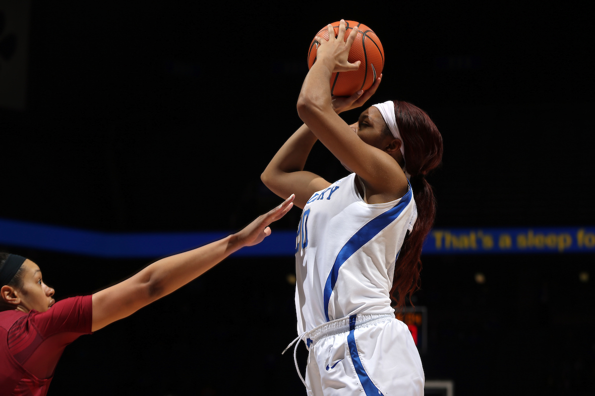 Dorie Harrison

The University of Kentucky women's basketball team falls to South Carolina on Sunday, January 21, 2018 at Rupp Arena. 

Photo by Britney Howard | UK Athletics