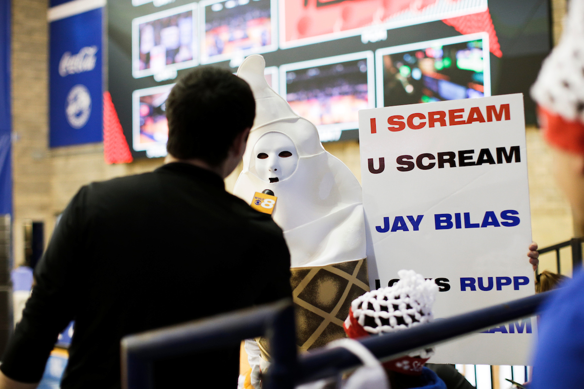 Fan.


College Game Day.


Isaac Janssen | UK Athletics