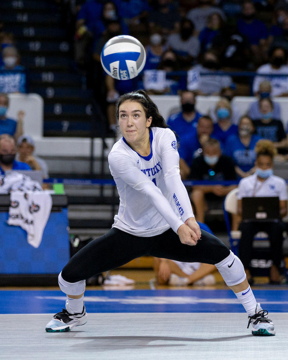 Emma Grome.

Kentucky beats Stanford 3-2.

Photo by Grant Lee | UK Athletics