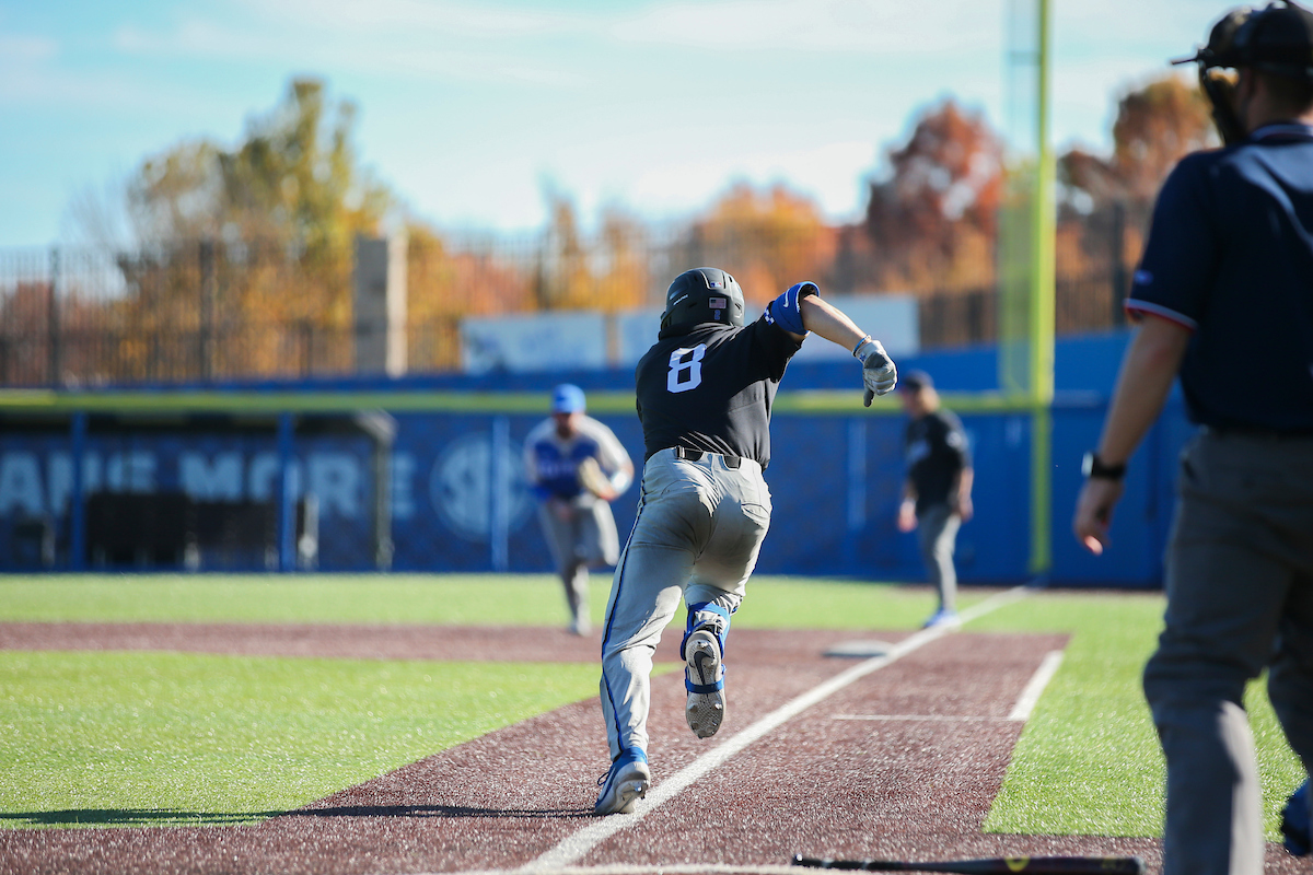 Kirk Liebert

2020 Fall Ball

Photo by Grant Lee | UK Athletics