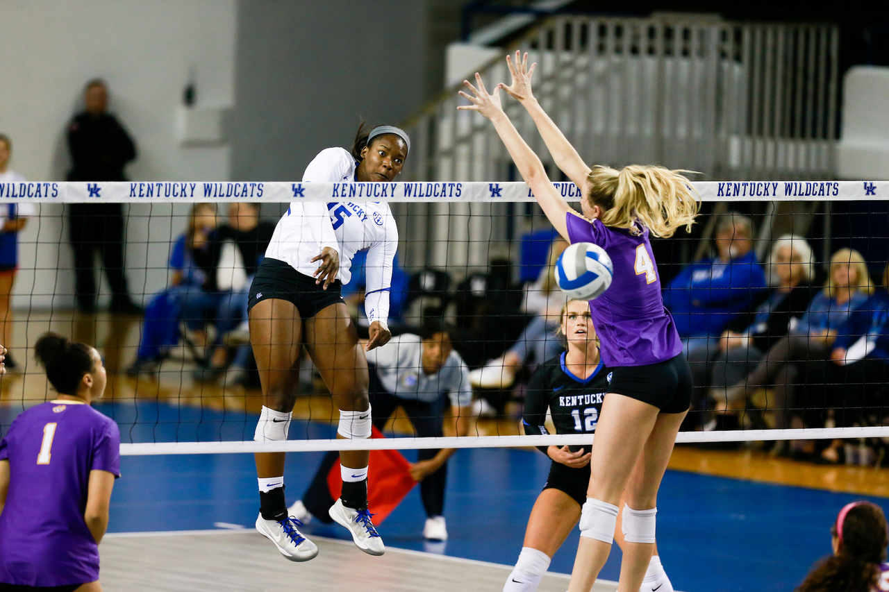 Azhani Tealer.

UK sweeps LSU 3-0.

Photo by Hannah Phillips | UK Athletics