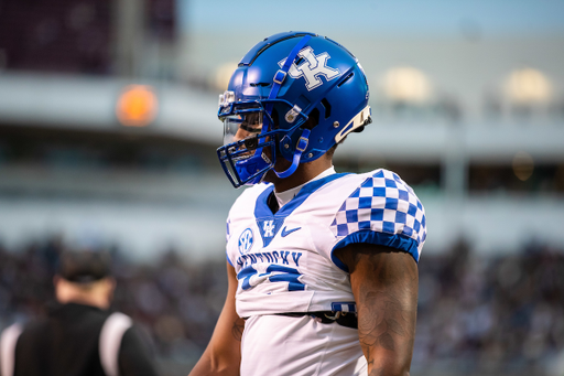 Tyrell Ajian

Kentucky falls to Mississippi State 31-17

Photo by Jacob Noger | UK Athletics