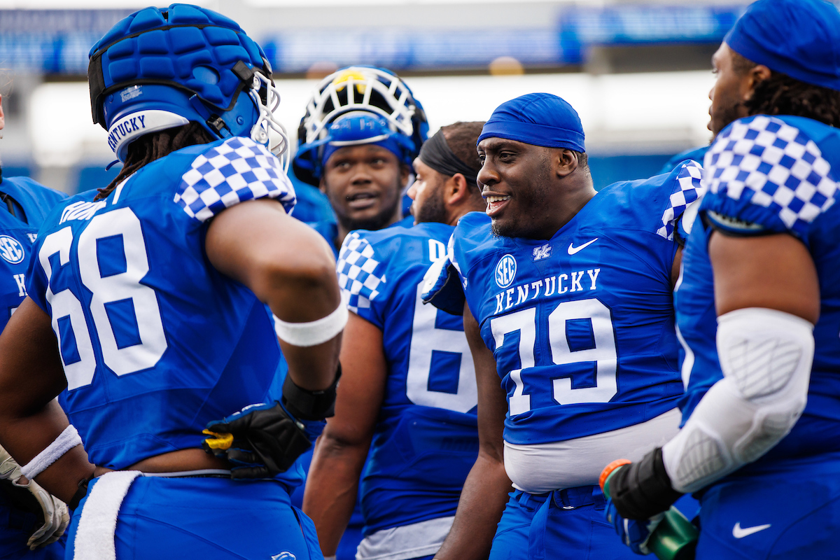 Big Blue Wall

2022 UK Football Spring Game

Photo By Jacob Noger | UK Football