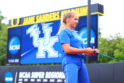 The University of Kentucky softball team practicing for the NCAA Super Regional on Wednesday, May 23rd, 2018 at the Jane Sanders Stadium in Eugene, OR.

Photos by Noah J. Richter I UKAthletics