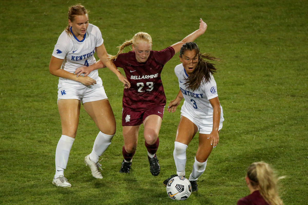 Valdis Bjorg Sigurbjornsdottir and Anna Young.

Kentucky beats Bellarmine 4 - 0.

Photo by Sarah Caputi | UK Athletics