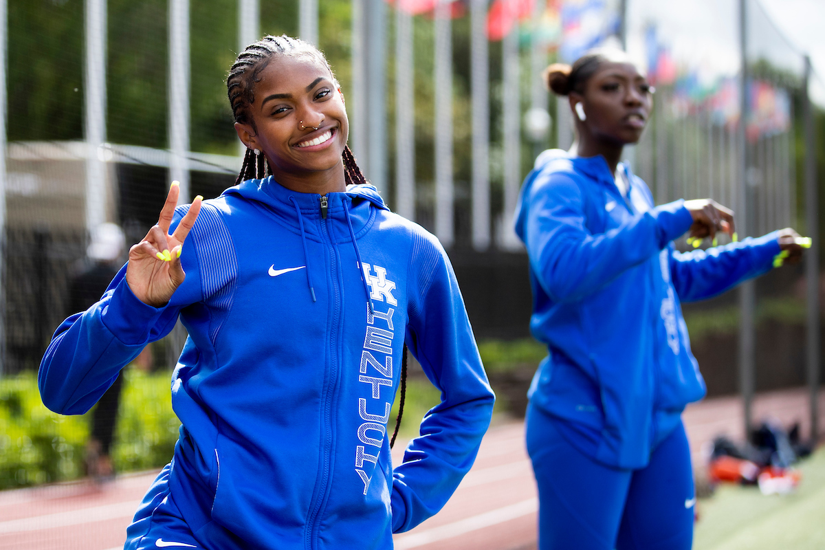 Masai Russell. Megan Moss.

Shake out.

NCAA Track and Field Outdoor Championships.

Photo by Chet White | UK Athletics
