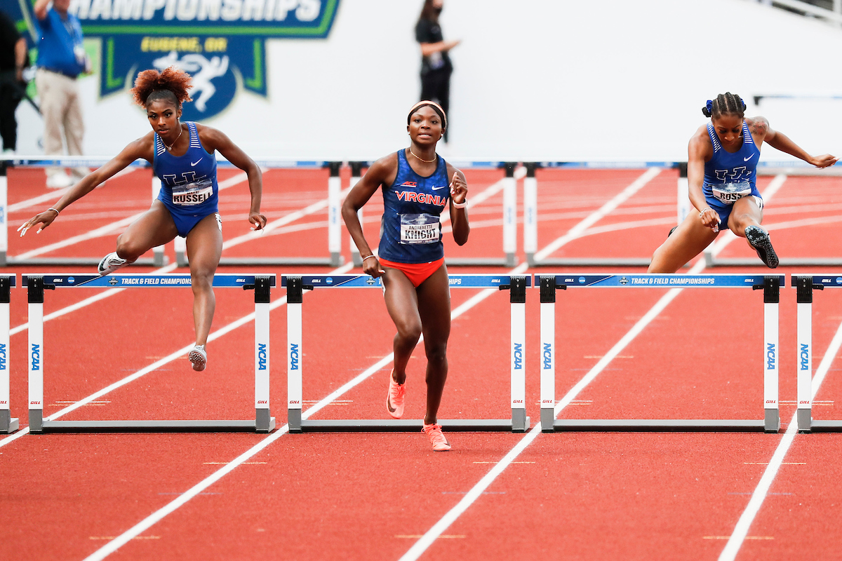 Masai Russell. Faith Ross.

Day 4. 2021 NCAA Track and Field Championships.

Photo by Chet White | UK Athletics