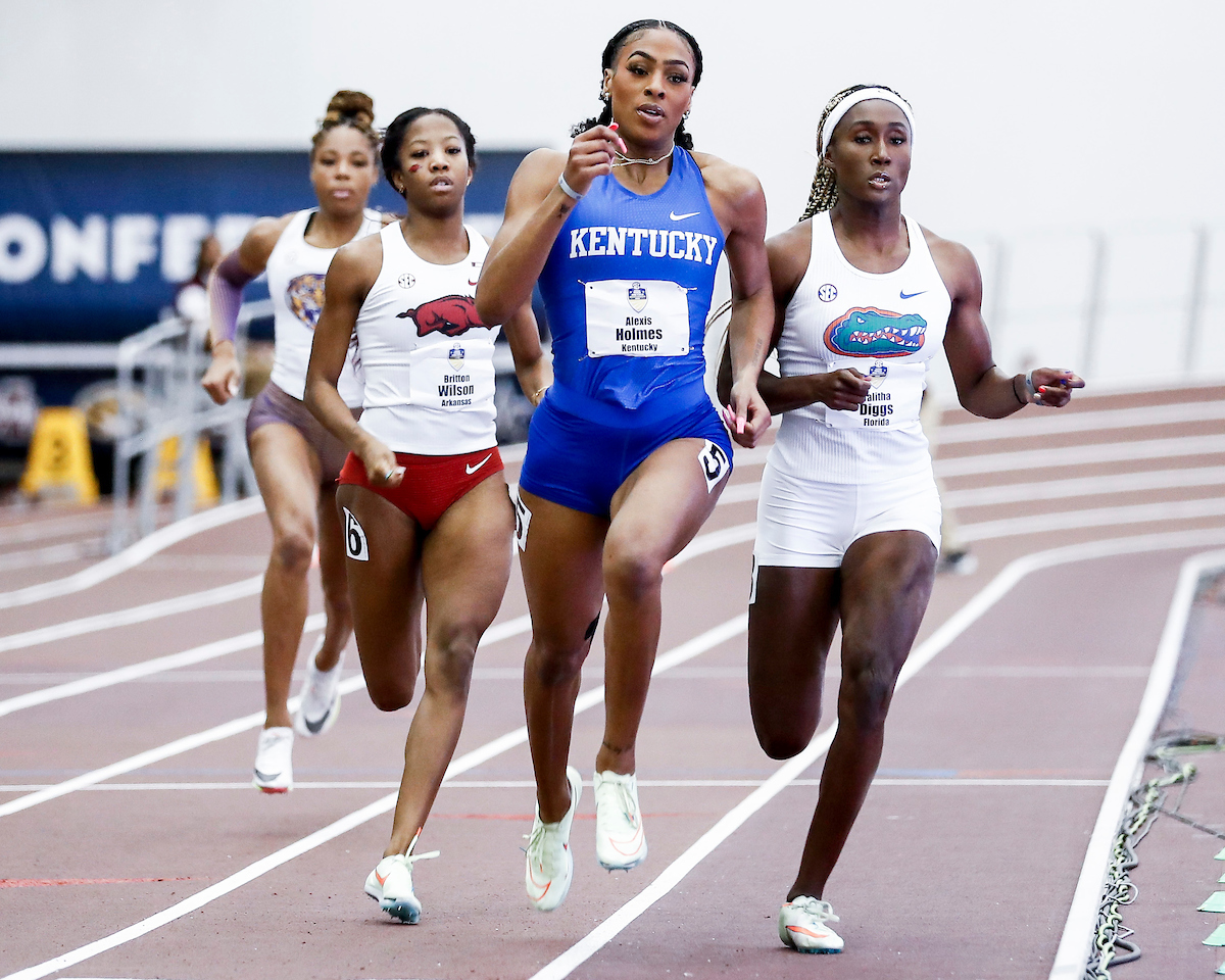 Alexis Holmes.

Day 2. SEC Indoor Championships.

Photos by Chet White | UK Athletics