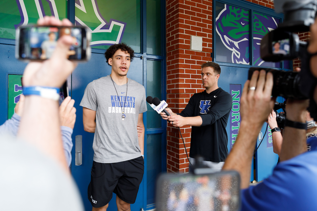 Lance Ware. TJ Beisner.

Men’s basketball camp at North Laurel High School in London, Kentucky.

Photo by Elliott Hess | UK Athletics