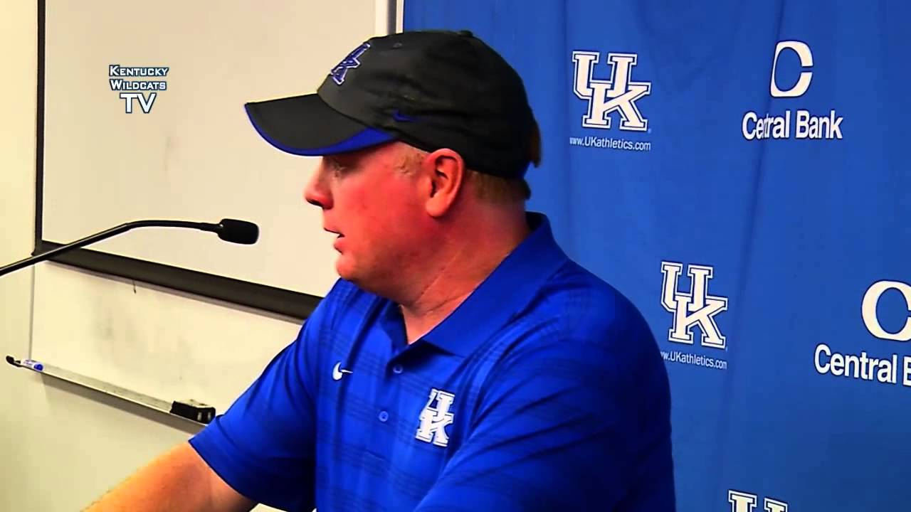 Kentucky Wildcats TV: Mark Stoops - Florida Postgame