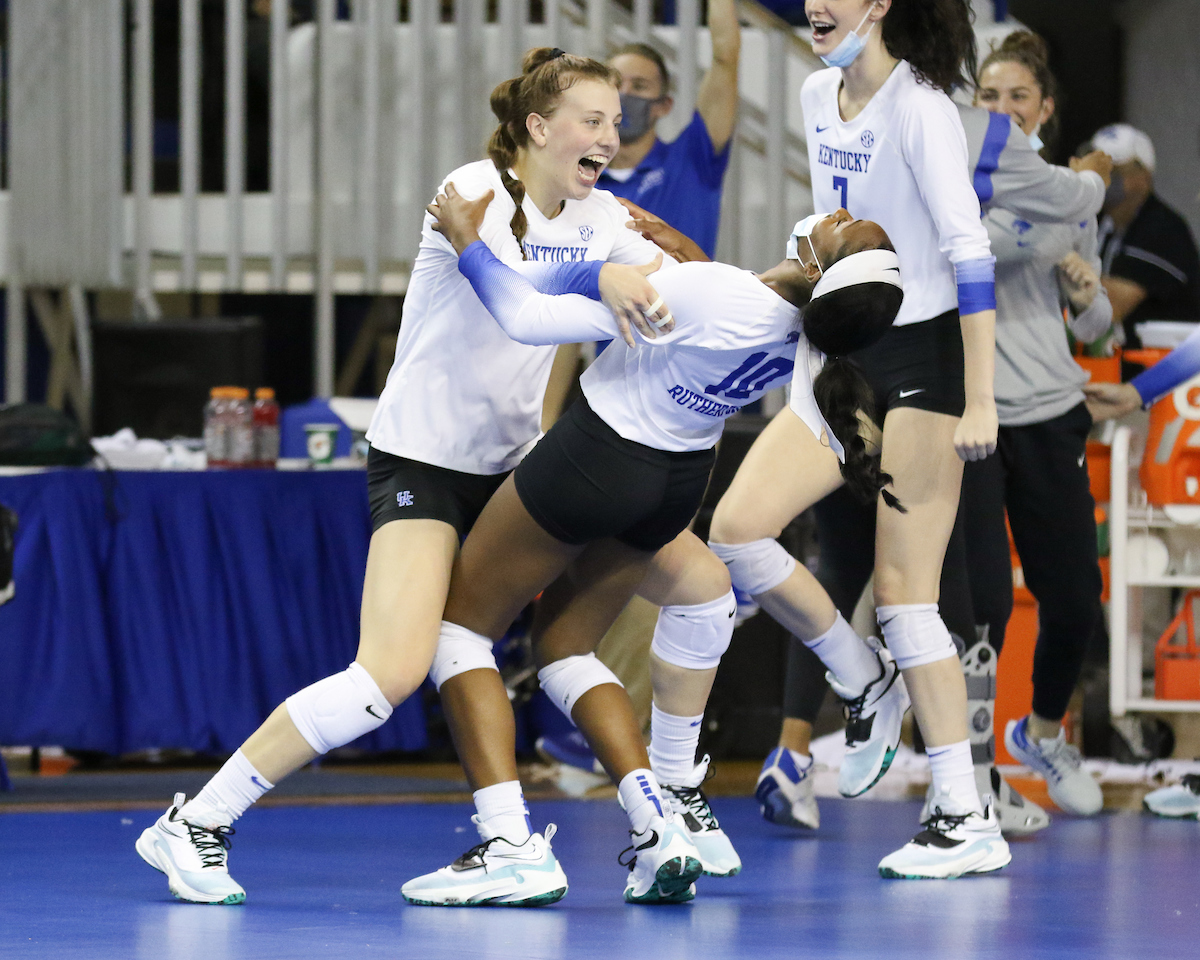 Elise Goetzinger and Reagan Rutherford.

Kentucky beats Mizzou 3 - 0.

Photo by Tommy Quarles | UK Athletics