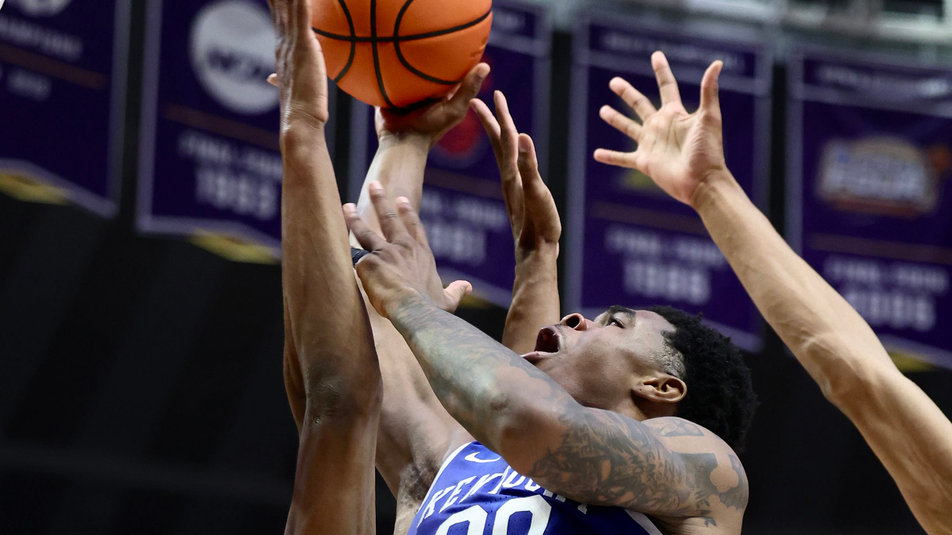 Highlights: Kentucky 75, LSU 74