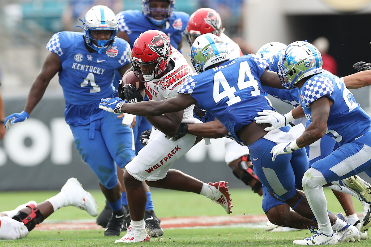 JAMIN DAVIS. JOSH PASCHAL.

Kentucky beats NC State, 23-21, to win the TaxSlayer Gator Bowl.

Photo by Elliott Hess | UK Athletics