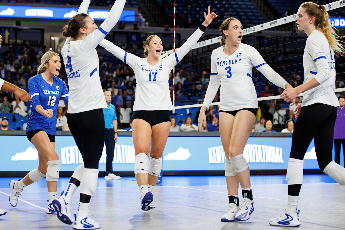 Volleyball Cats Peaking as NCAA Tournament Awaits