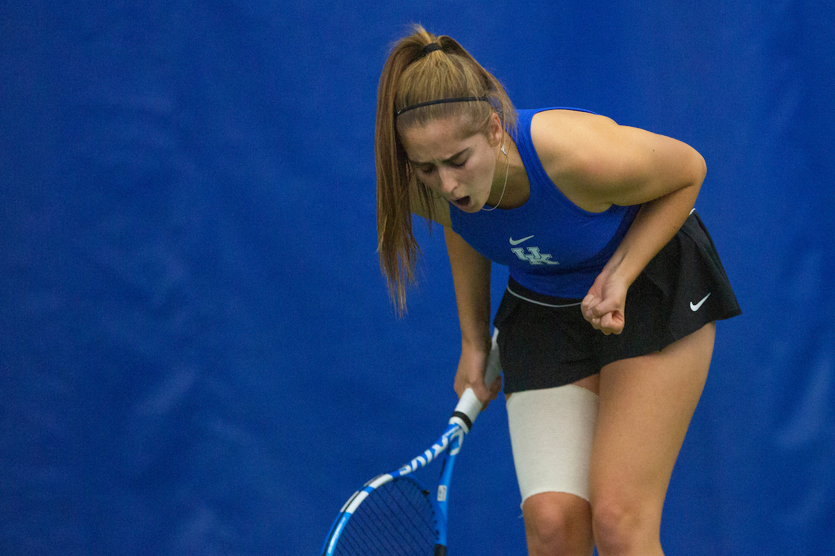Carlota Molina.

Kentucky defeats Cincinnati 6-1.

Photo by Grace Bradley | UK Athletics
