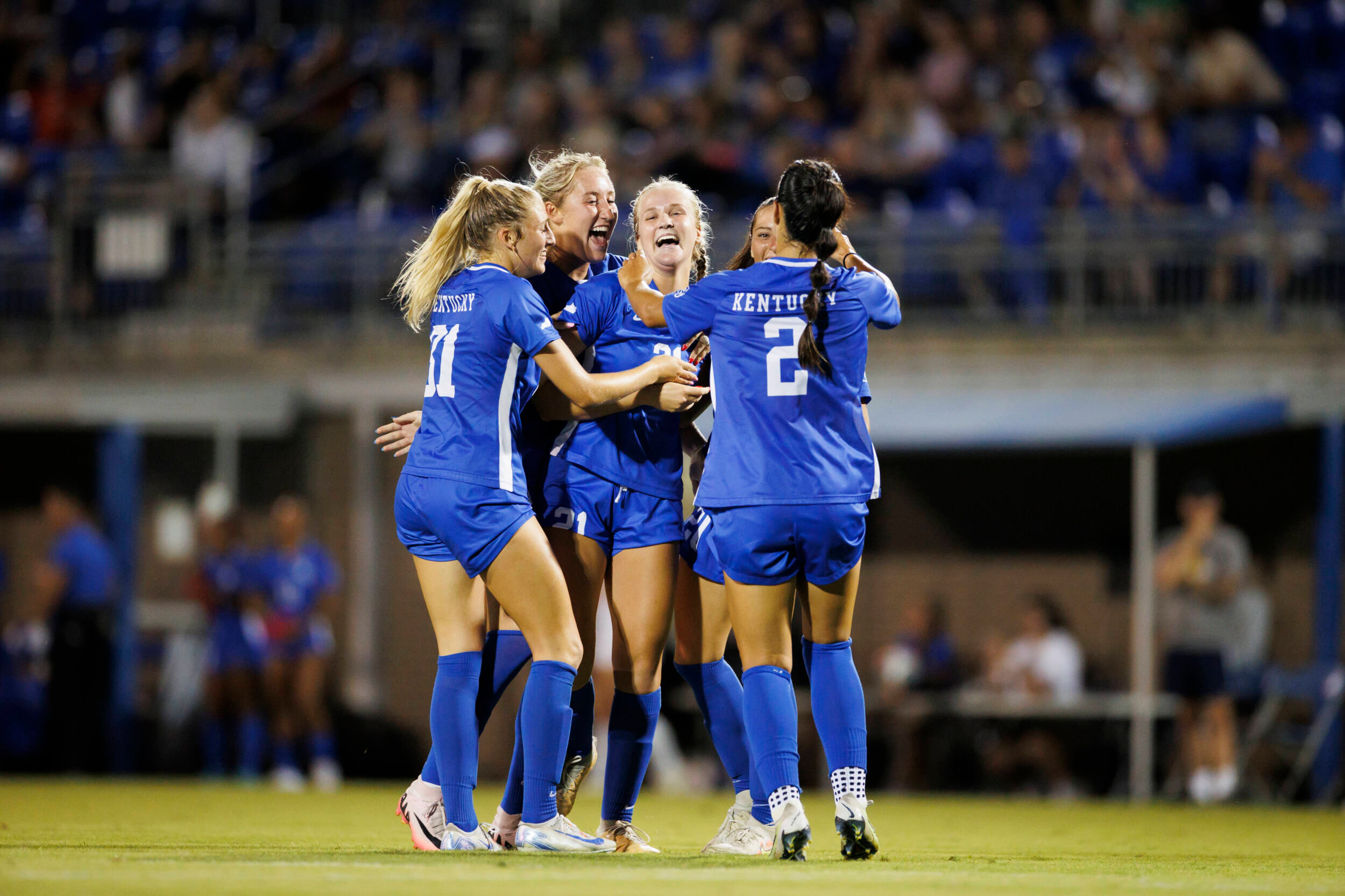 Women’s Soccer Keeps Winning; Moves to 6-0 for First Time in 13 Years