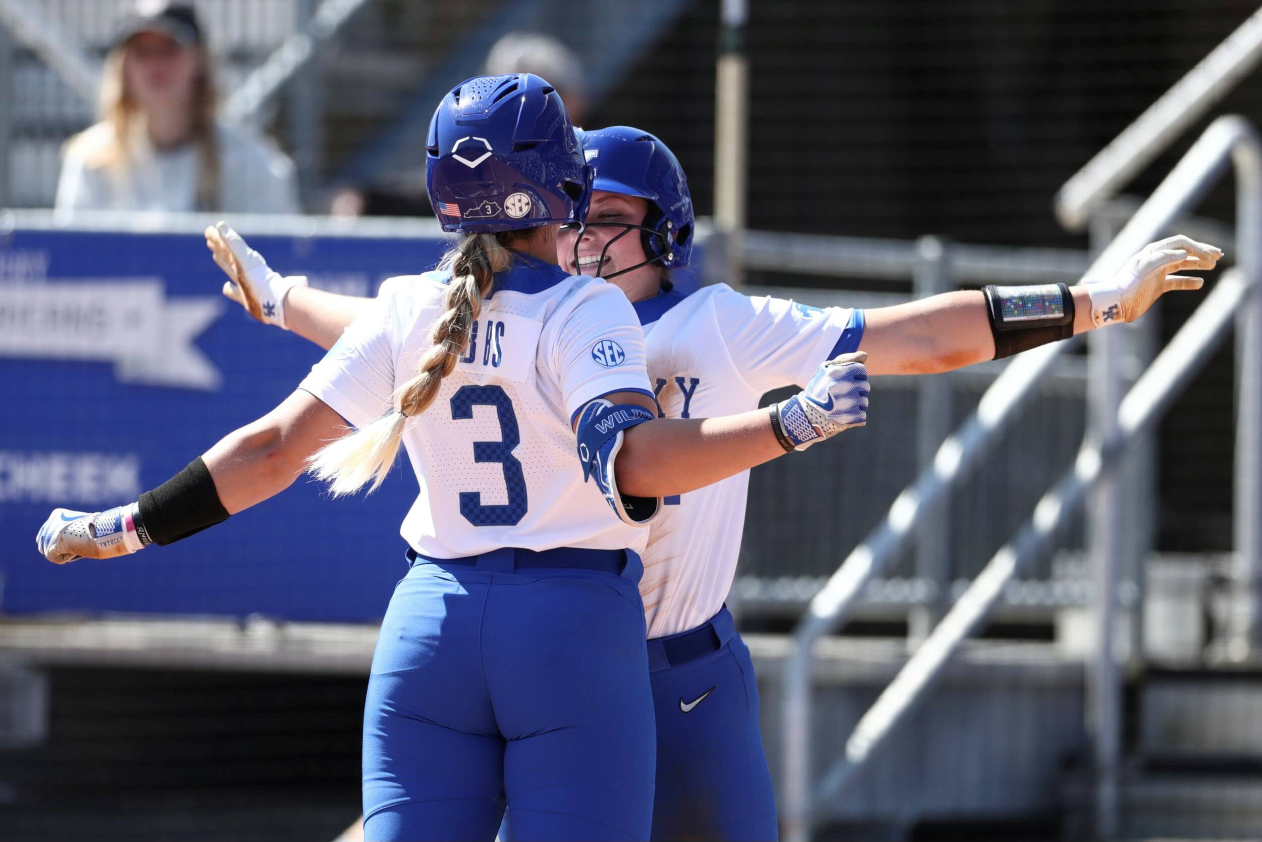 Ebbs-Led Eight-Run First Inning Propels No. 11 Kentucky Past TAMU