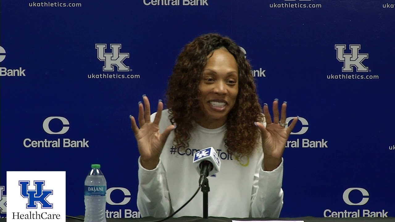 WBB: Coach Elzy - Media Day 2021