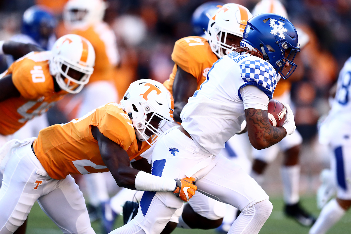 Lynn Bowden

Football falls to Tennessee, 24-7.


Photo by Elliott Hess | UK Athletics