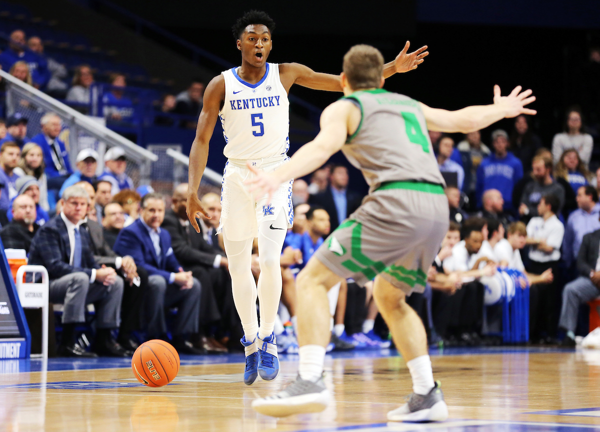 IMMANUEL QUICKLEY


Men's Basketball beats North Dakota 96-58.

Photo by Britney Howard  | UK Athletics