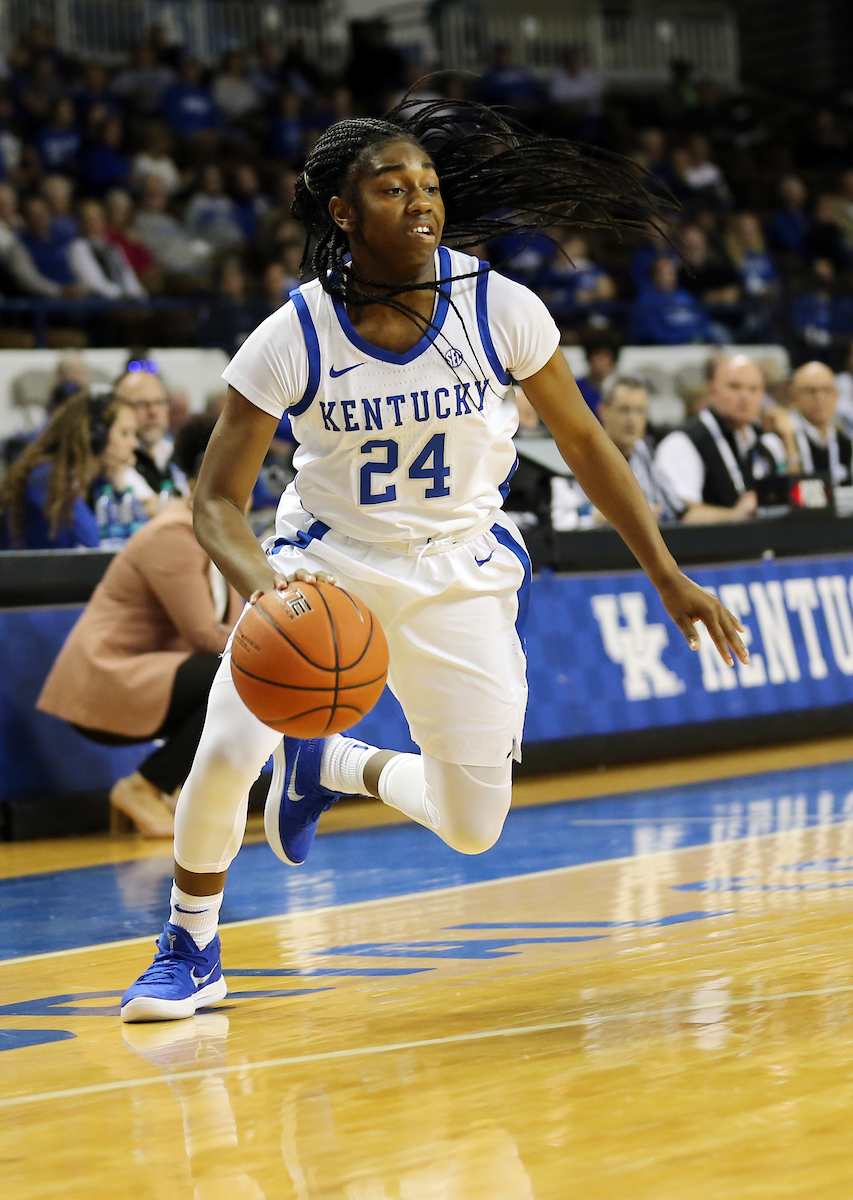 Taylor Murray


UK Women's Basketball beat High Point University 71-49 at Memorial Coliseum  on Sunday, November 18th, 2018.

Photo by Britney Howard  | UK Athletics