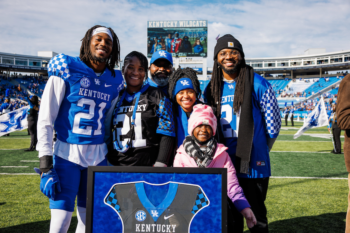 Quandre Mosely

Kentucky beats New Mexico State 56-16.

Photo by Jacob Noger | UK Athletics