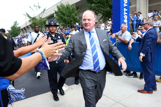 Coach Mark Stoops.

UK beat Florida 20-13. 

Photo by Elliott Hess | UK Athletics