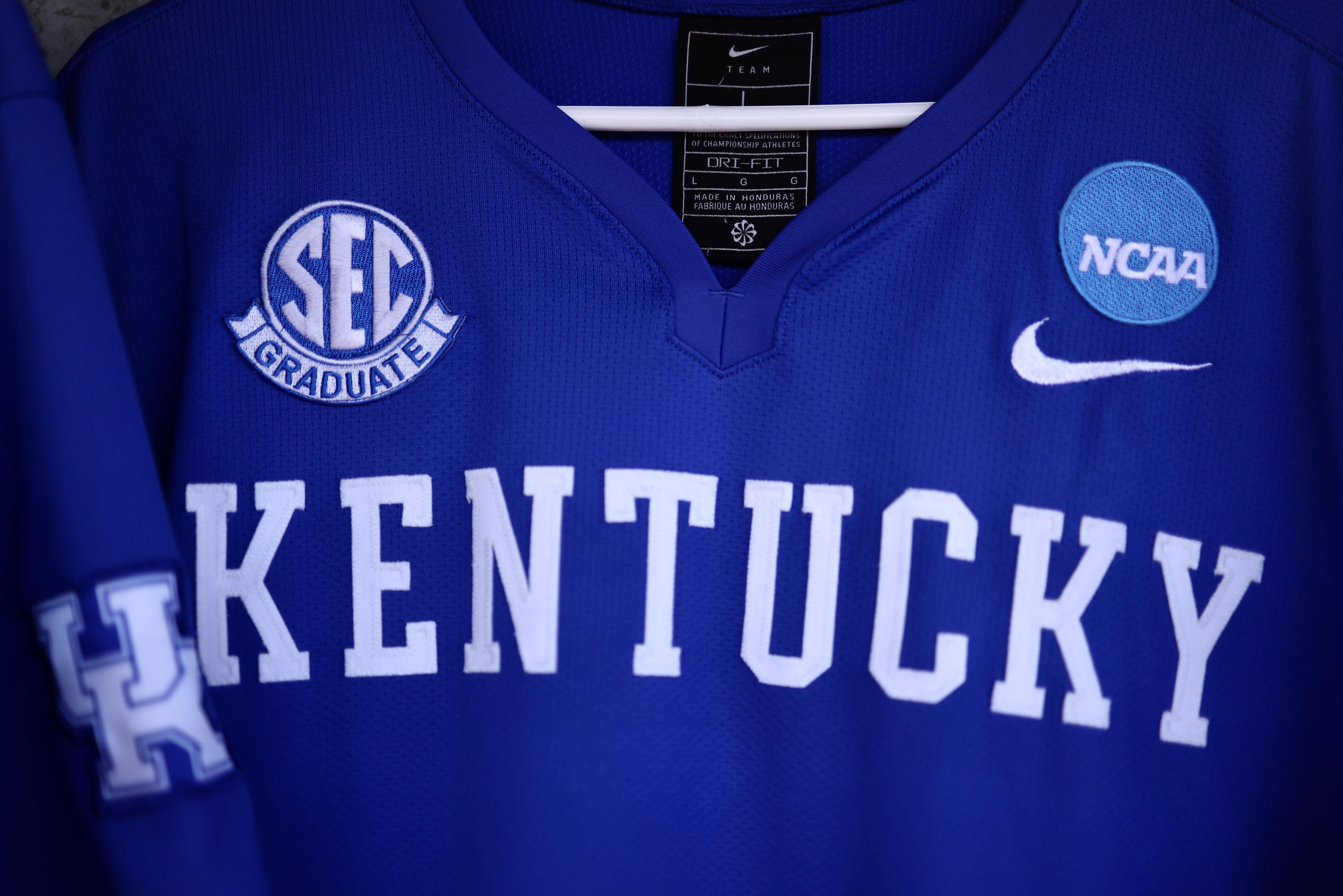 Kentucky Faces Winner-Take-All on Monday Night