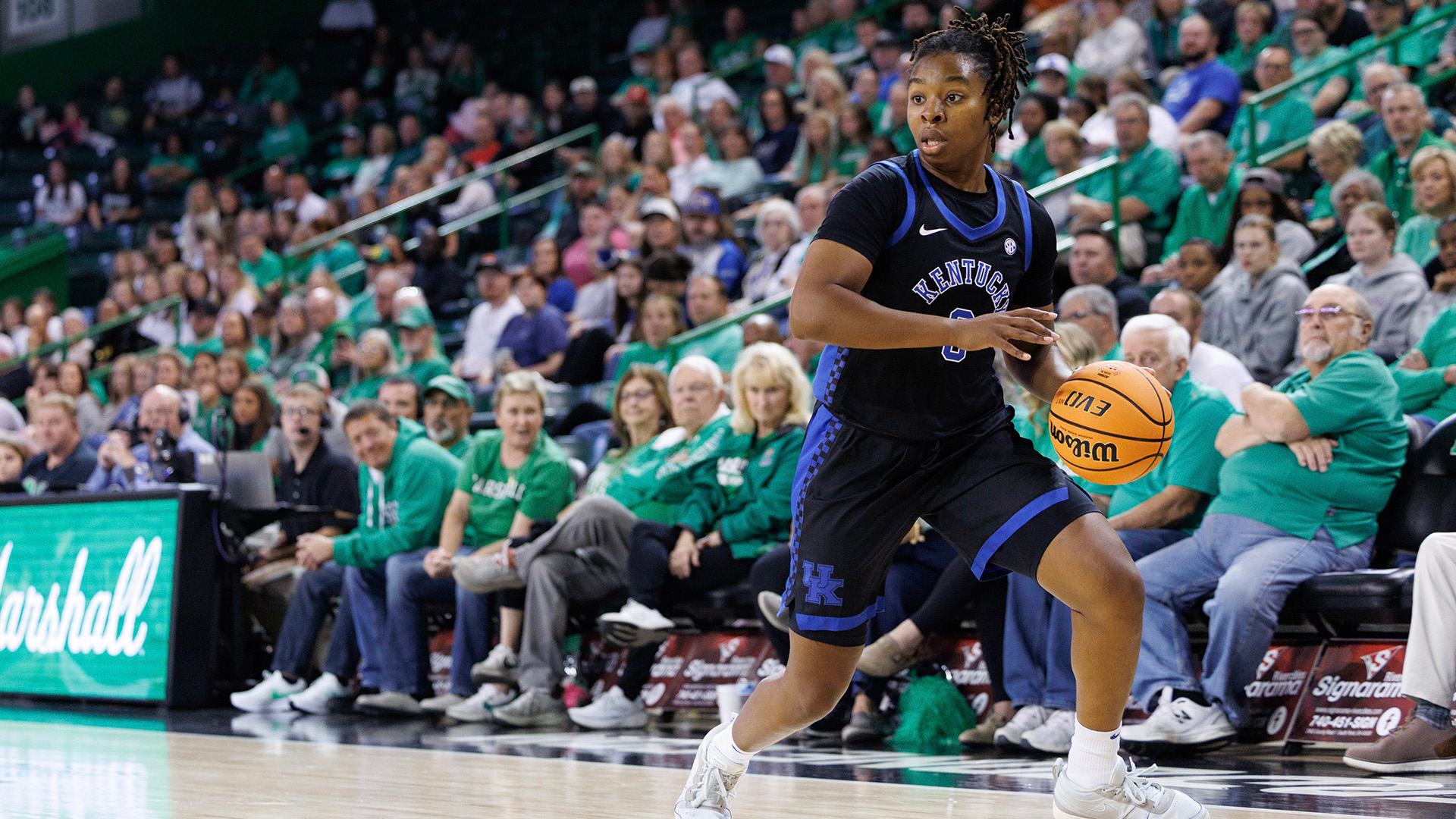 Obi, Strack Lead No. 23/20 Kentucky Past Marshall