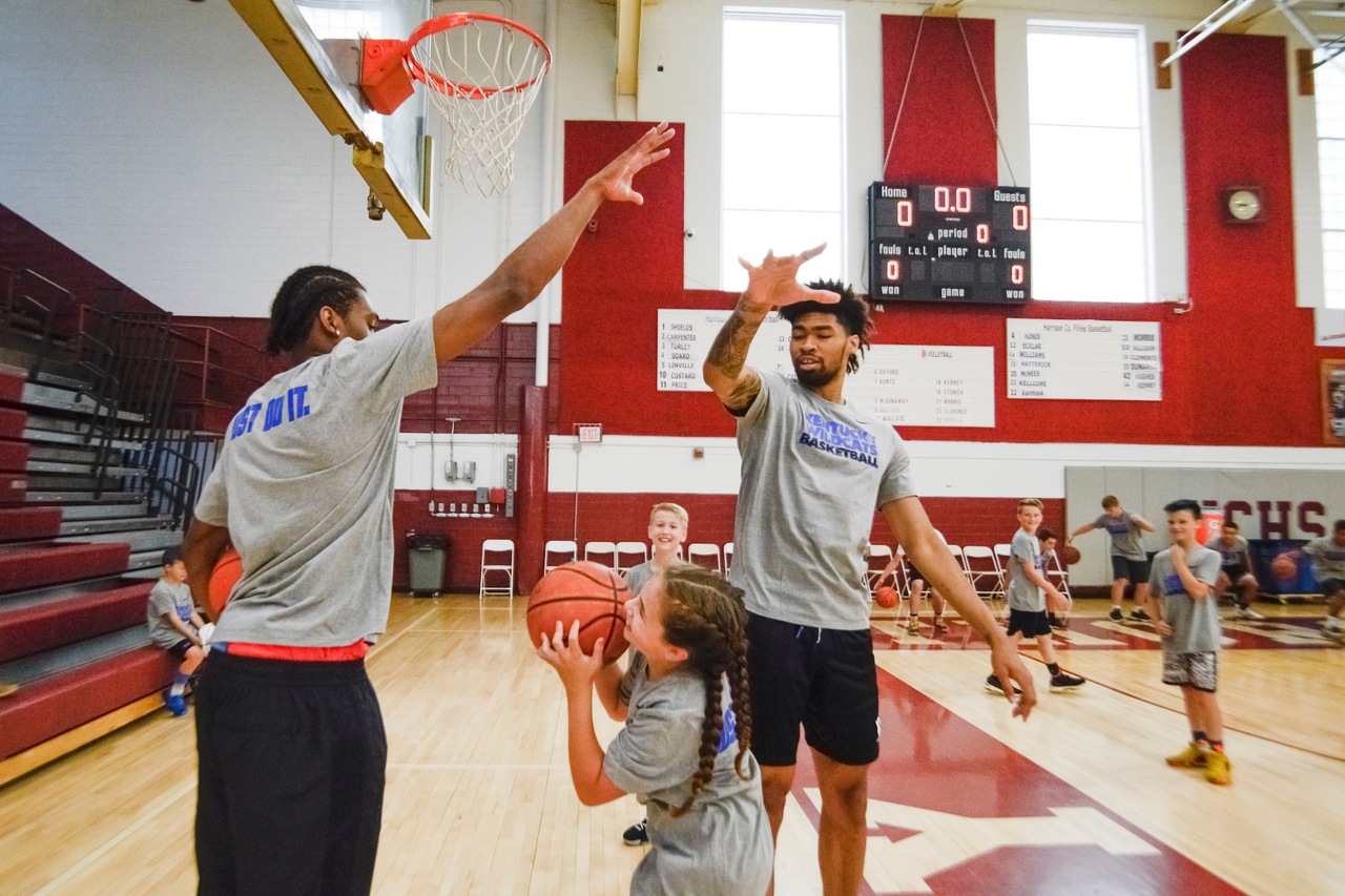 Nick Richards. Keion Brooks Jr. 

The Kentucky men's basketball team at its second day at Harrison County in Cynthiana, Kentucky, during the Satellite Camp tour. June 6, 2019. 

Photo by Eddie Justice | UK Athletics