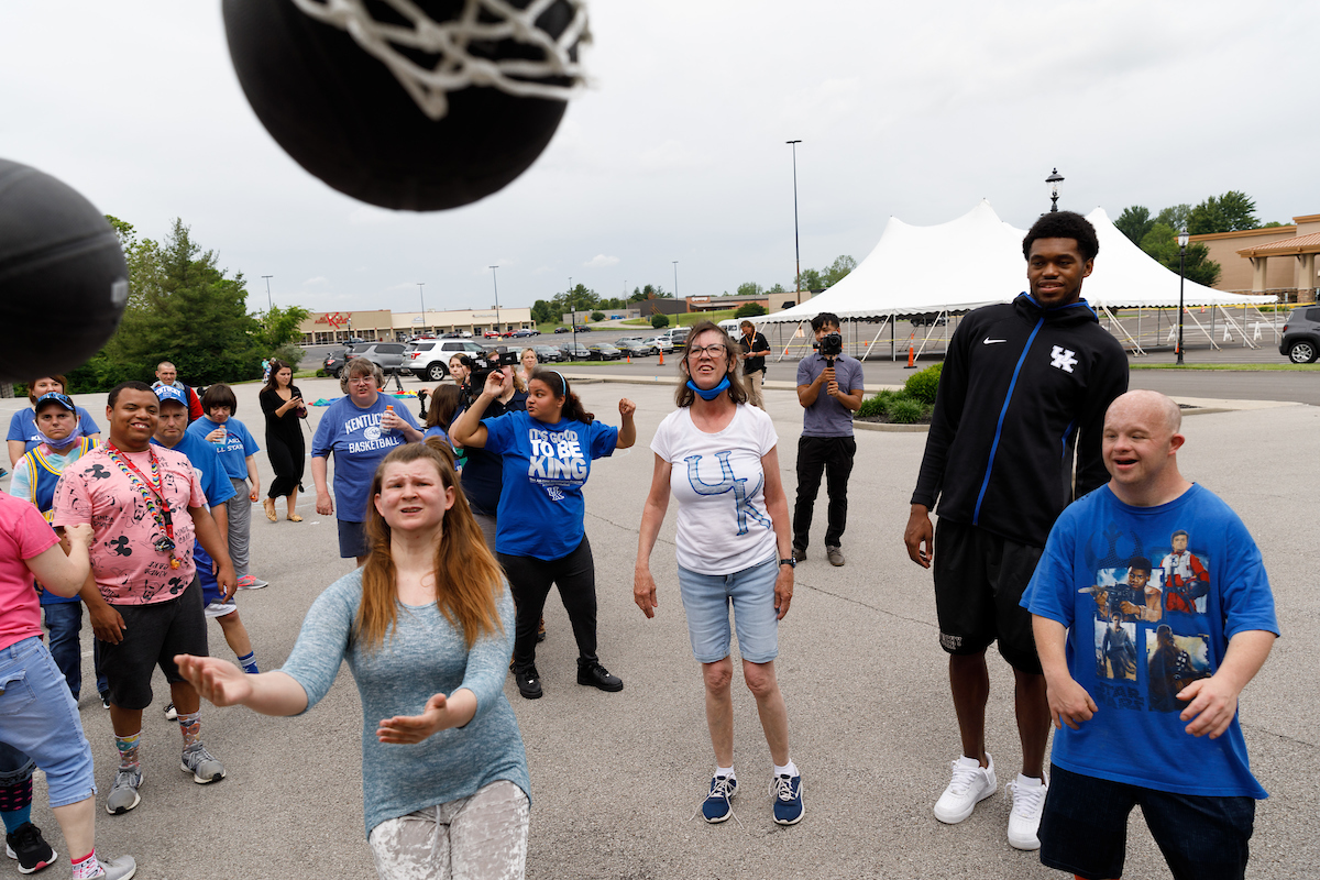 Keion Brooks Jr.

Some of the Kentucky men's basketball team visited the Pillar Community Engagement Center on Tuesday in Crestwood, Kentucky.

Photo by Elliott Hess | UK Athletics