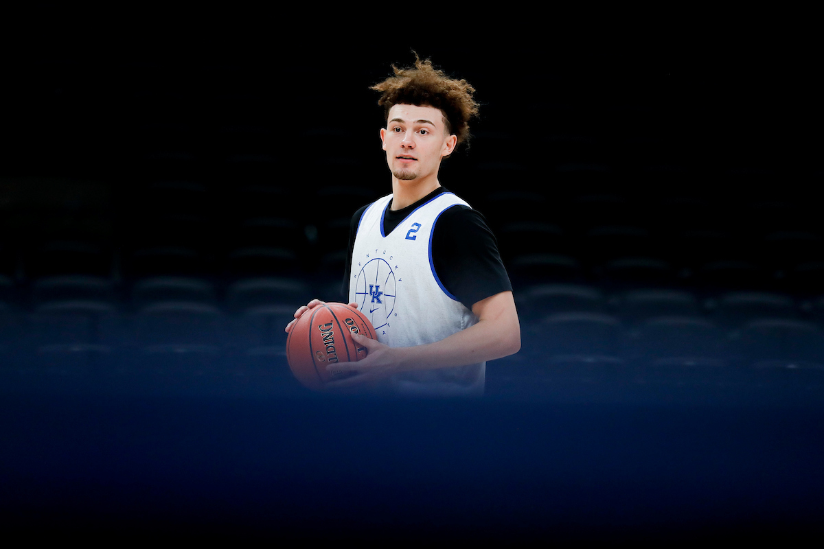 Devin Askew.

Champions Classic shoot around.

Photo by Chet White | UK Athletics