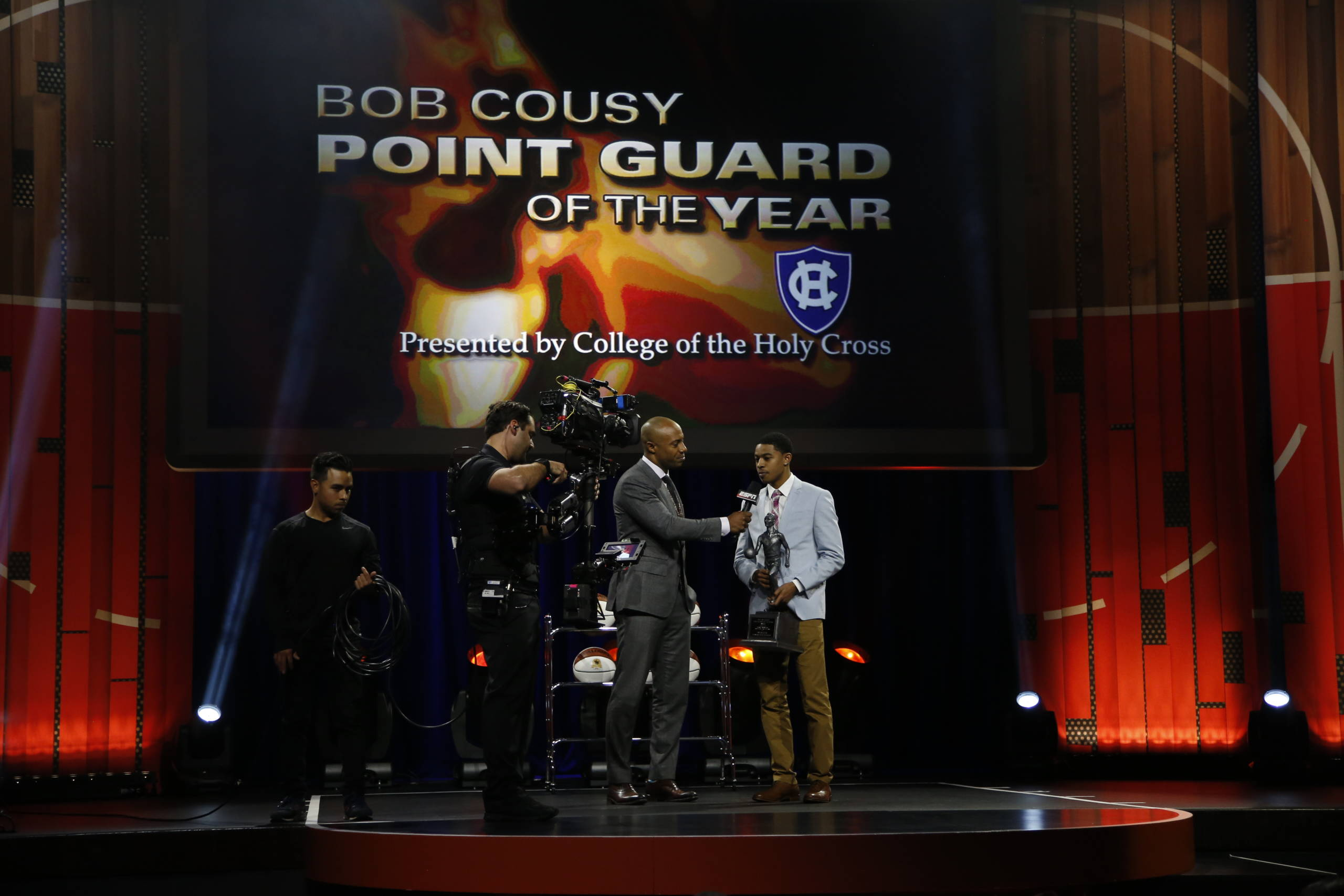 Photo Gallery: Ulis Wins Bob Cousy Award