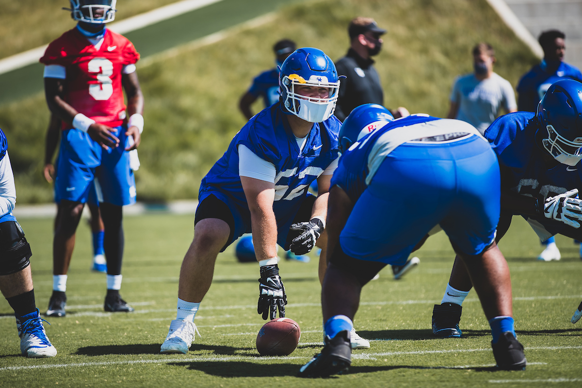Drake Jackson

UK Football Preseason Practice 2020

Photo by Jacob Noger - UK Football