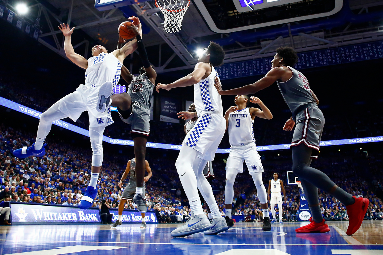 Reid Travis

Men's basketball beat SIU 71-59.

Photo by Chet White | UK Athletics