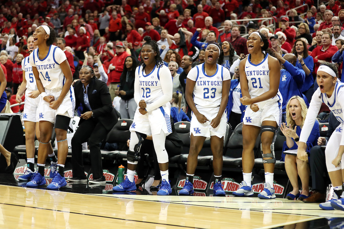Team

Women's Basketball loses to Louisville on Sunday, December 9, 2018 at the Yum! Center.  

Photo by Britney Howard  | UK Athletics